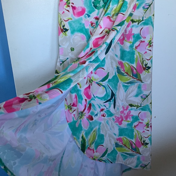 Beautiful dress easy pull on with faux split - Picture 3 of 4